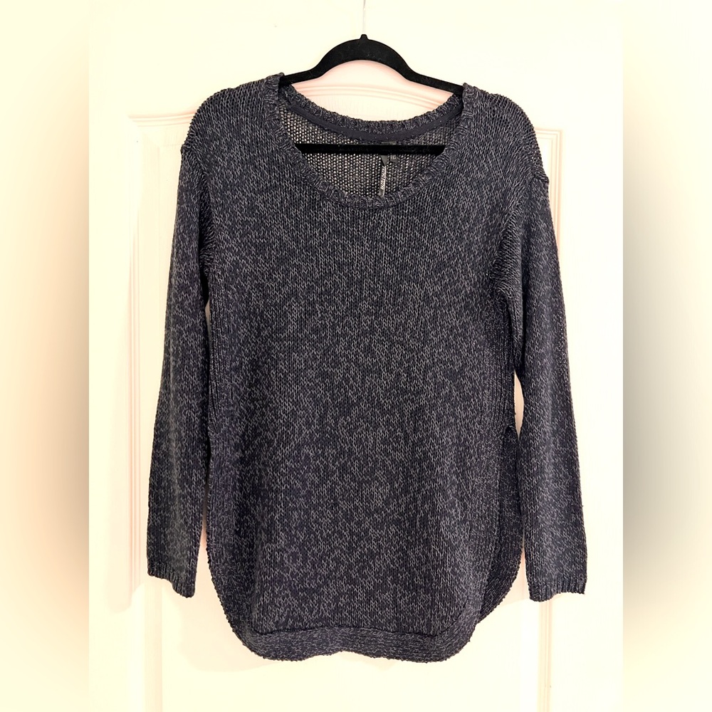 Navy Blue Scoop Neck Women’s M Fall Sweater